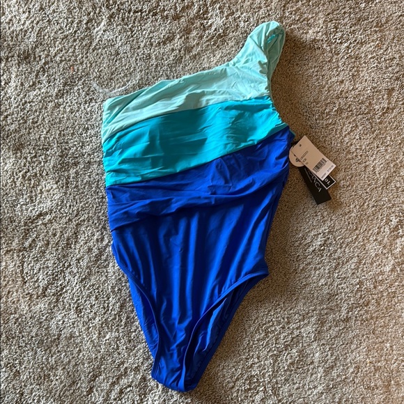 La Blanca One-Shoulder Colorblock Swimsuit - Picture 1 of 4